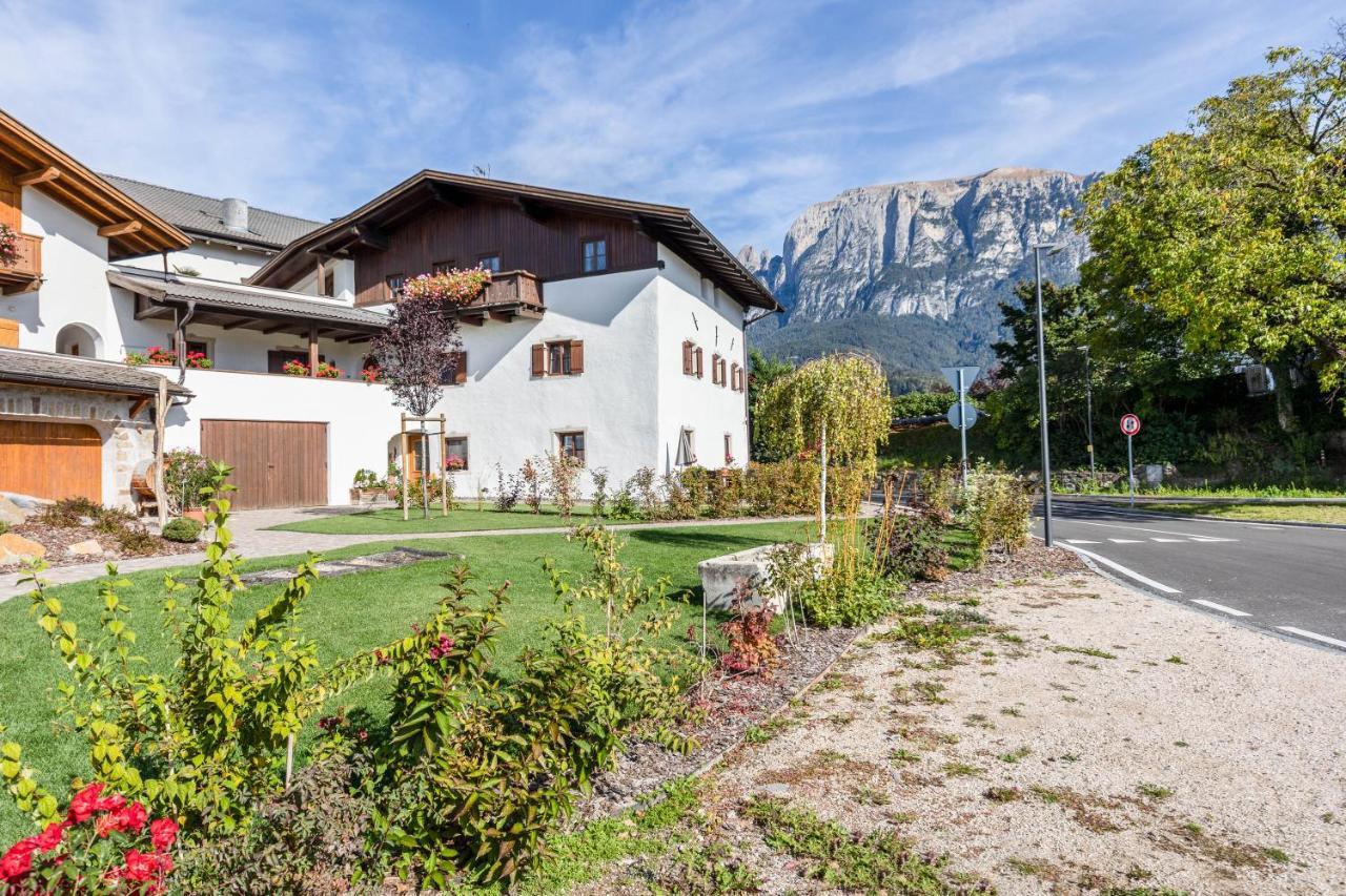 Florerhof Ferienwohnung Lavendel Völs am Schlern Exterior foto